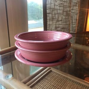 Vintage Fiestaware set in Rose colorway